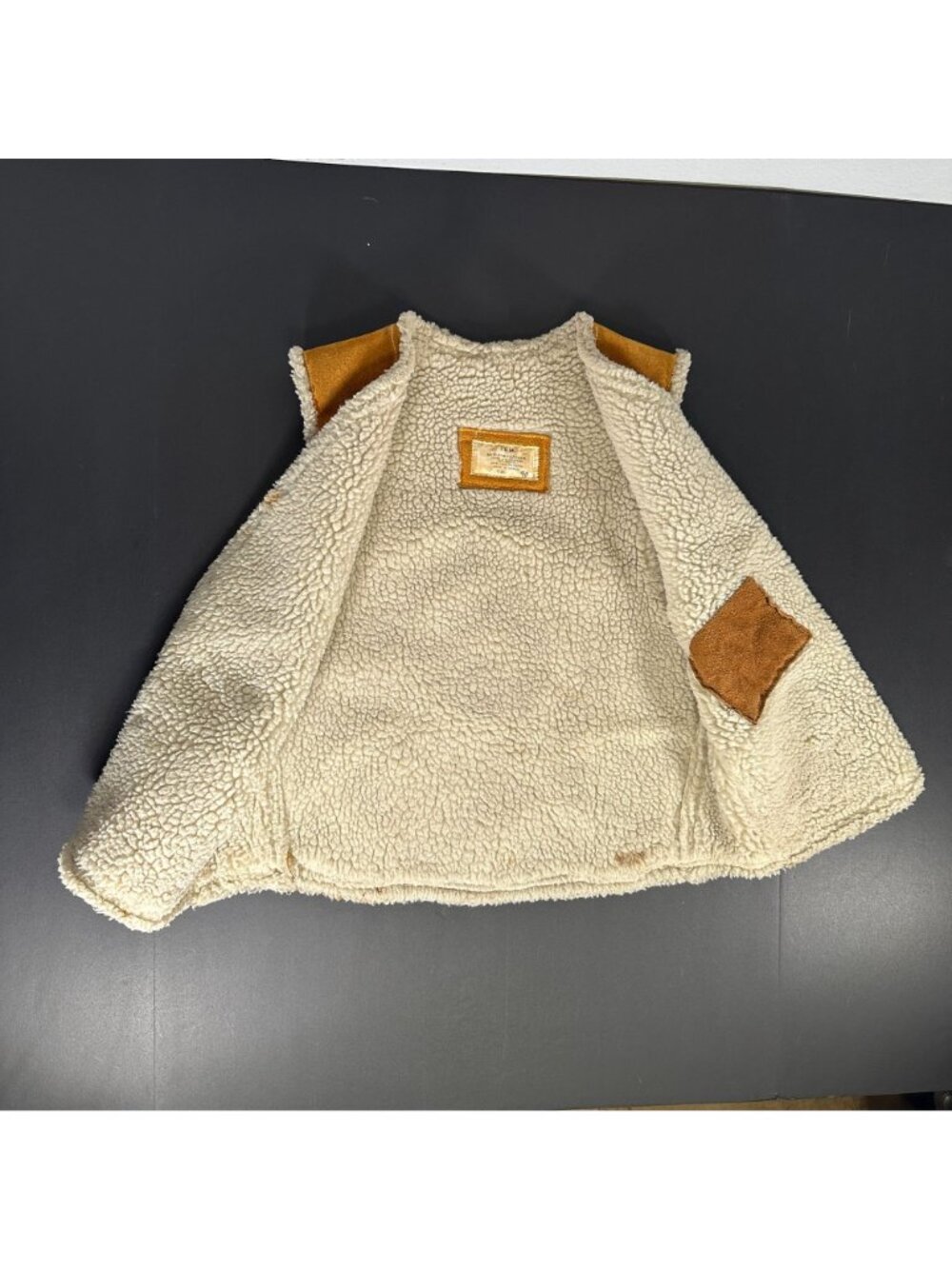 Vintage IDM Suede Genuine Leather Western Vest Faux Sherpa Lining Mens 40 - Picture 3 of 12
